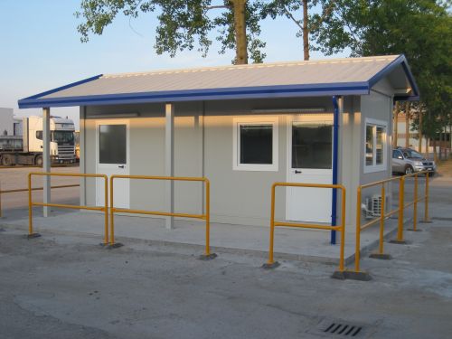 Prefabbricato per sosta autisti