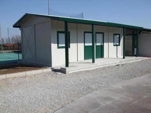 Spogliatoio per due squadre presso bocciodromo